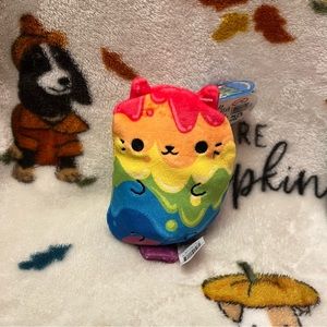 Cats VS Pickles Prisma Paws